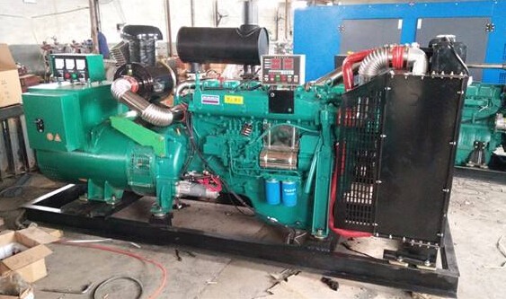 阜阳潍柴二手发电机大型柴油发电机组